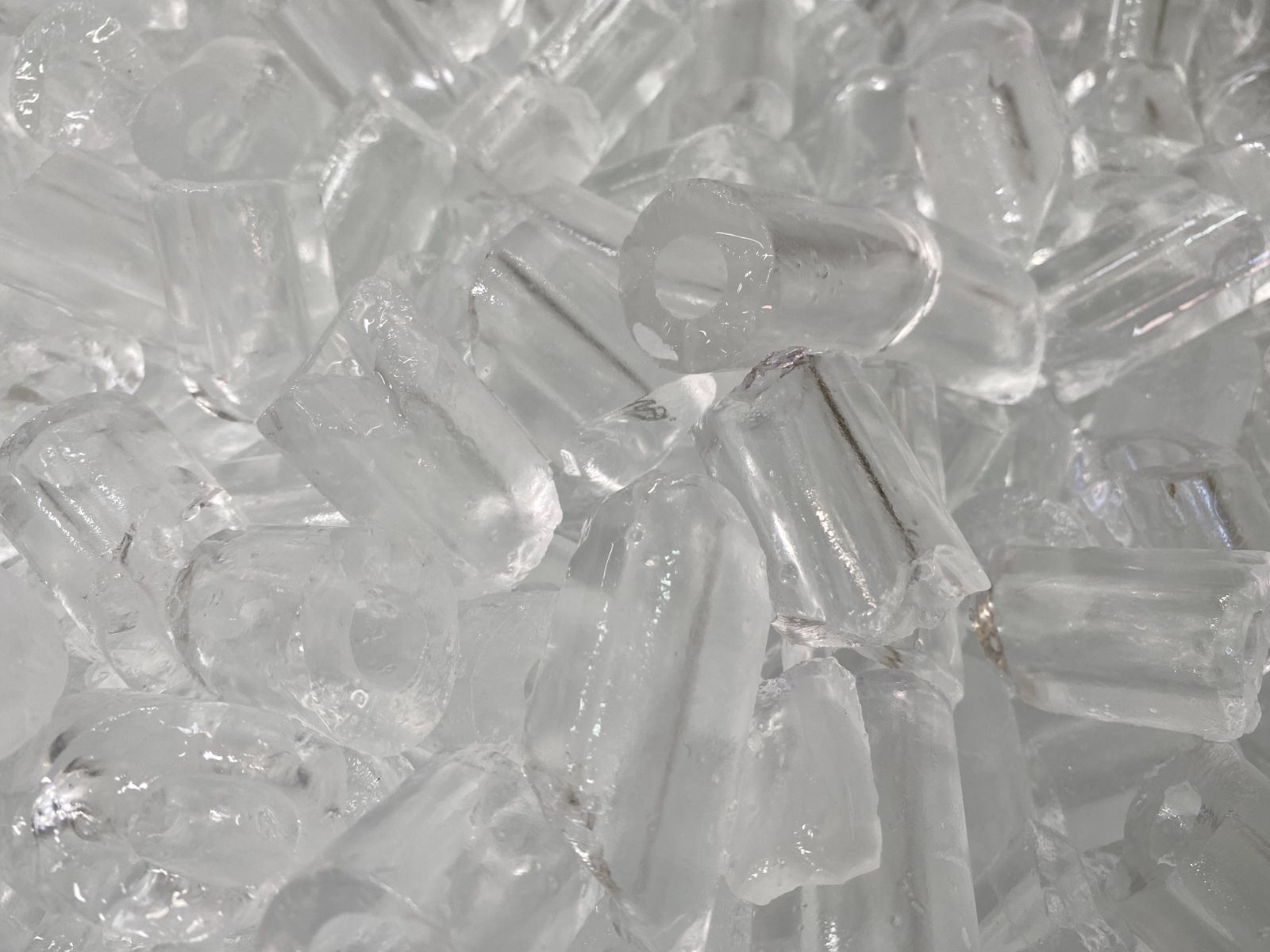 Tüp Buzun Nihai Rehberi: Başlıca Endüstrilerde Temel Kullanımlar (2025)